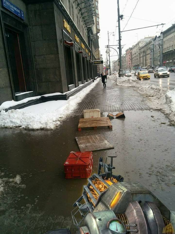 Зимой Москва становится филиалом City-17. Не забудьте гравипушку!. - Изображение 1 Зимой Москва становится филиалом City-17. Не забудьте гравипушку!. - Изображение 1