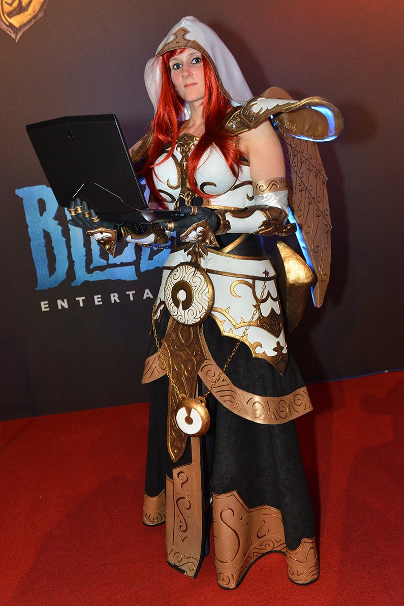 Лучшие костюмы со стенда Blizzard на Gamescom 2013 - Изображение 4 Лучшие костюмы со стенда Blizzard на Gamescom 2013 - Изображение 4