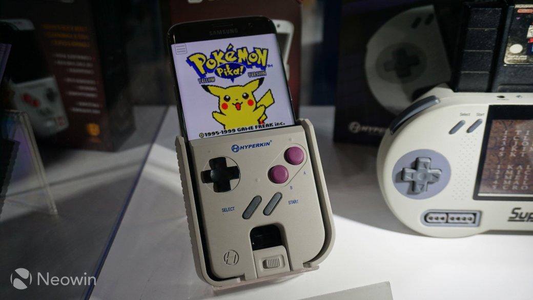 На E3 2016 показали чехол, который превращает смартфон в Game Boy - Изображение 1 На E3 2016 показали чехол, который превращает смартфон в Game Boy - Изображение 1