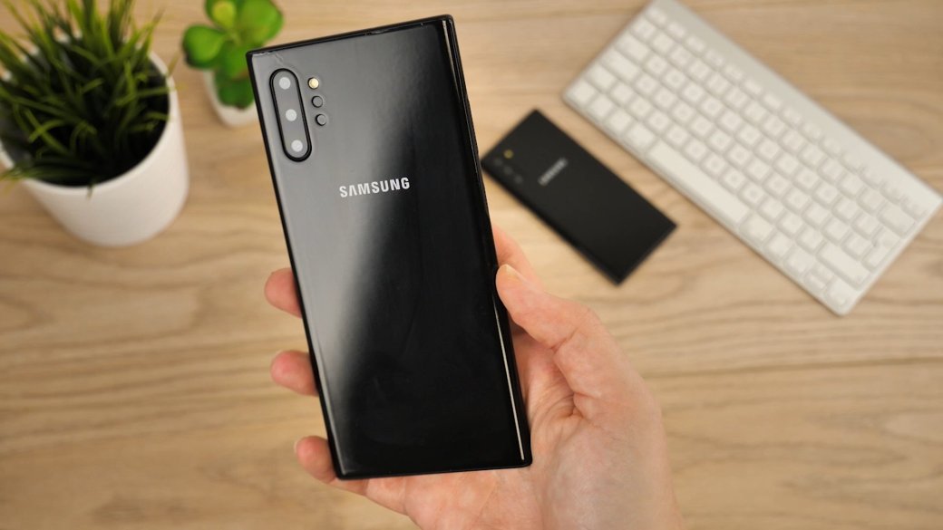 Макеты Samsung Galaxy Note 10 и Note 10+ на видео: детальный осмотр и сравнение с iPhone 11 | SE7EN.ws - Изображение 1